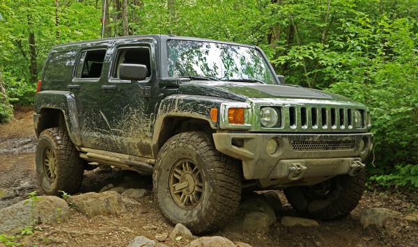 My H3 Hummer Off-Road in the rock garden at Badlands Off-Road Park