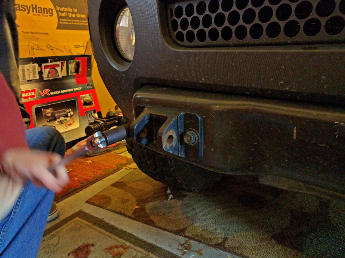 H3-Hummer-Hidden-Winch-Mount-Install-Remove-the-2-last-to-bolts-hold-the-bumper-1200x898.jpg