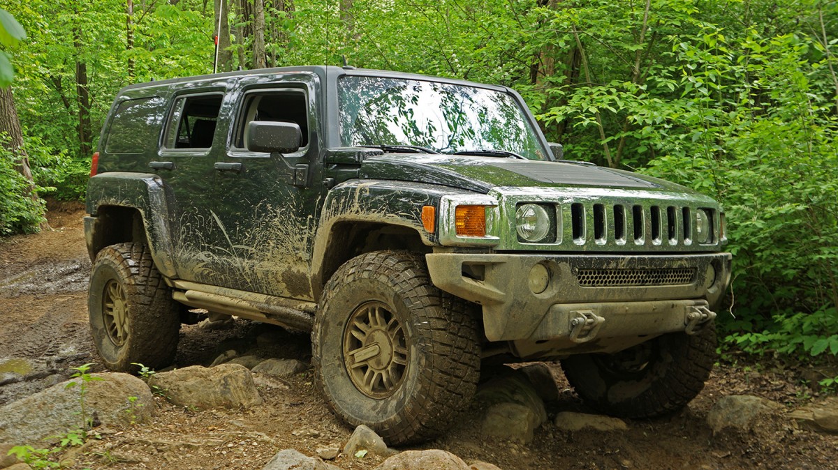 My H3 Hummer Off-Road in the rock garden at Badlands Off-Road Park