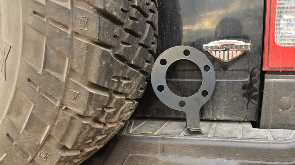 Alpha-H3-Hummer-Backup-Camera-Mount-Schwarttzy-960x540.jpg