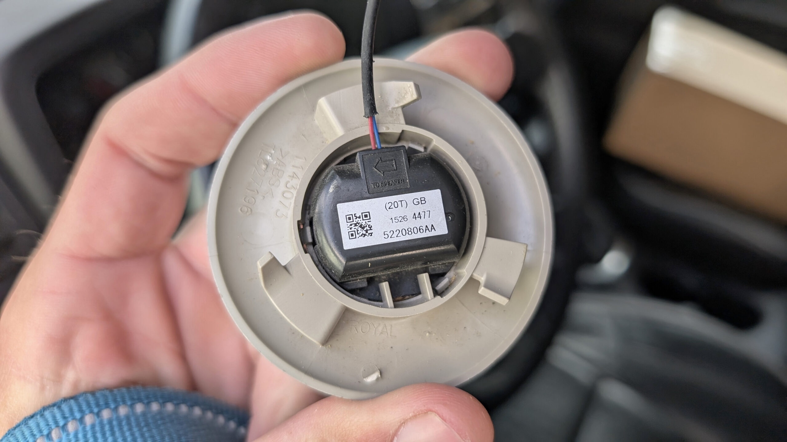 OnStar Microphone Adapter H3 Hummer - Image 4